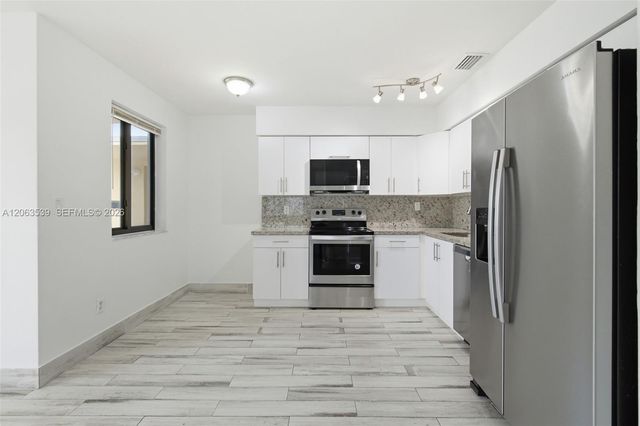 2627 SW 29th Ave 2627, Miami, FL 33133