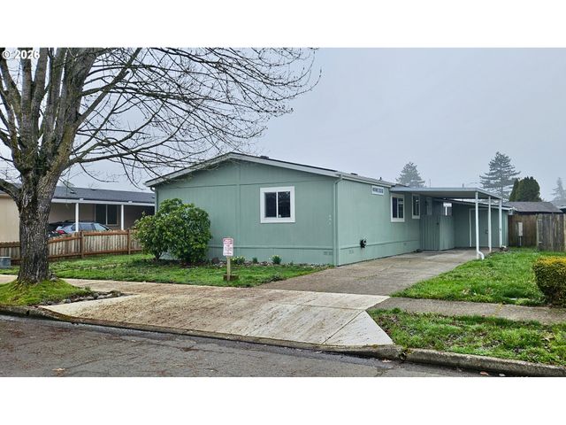 451 LOCHAVEN Ave, Springfield, OR 97477
