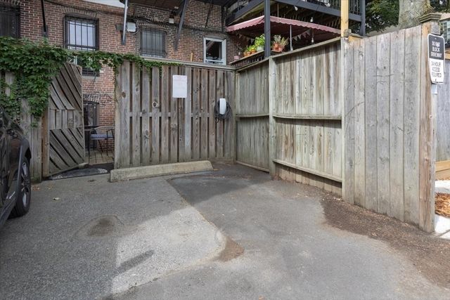 25 Dartmouth St 1, Boston, MA 02116