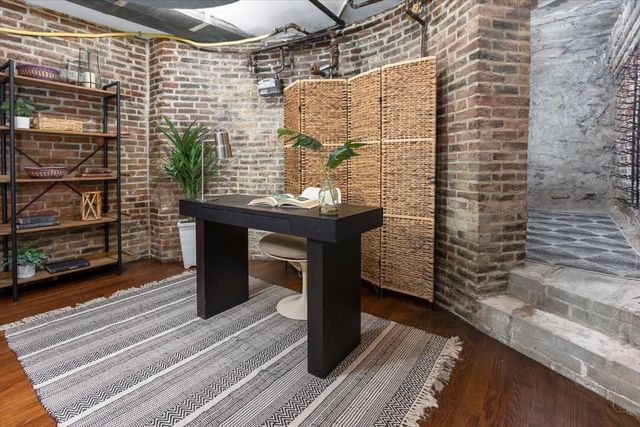 25 Dartmouth St 1, Boston, MA 02116