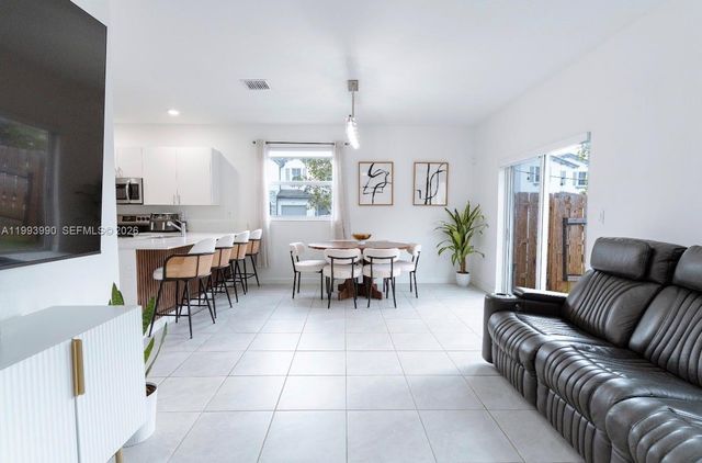 16222 SW 290th Ter 16222, Homestead, FL 33033