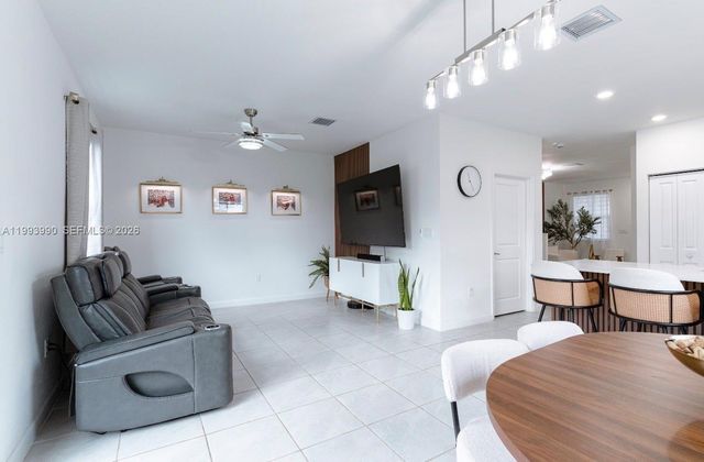 16222 SW 290th Ter 16222, Homestead, FL 33033