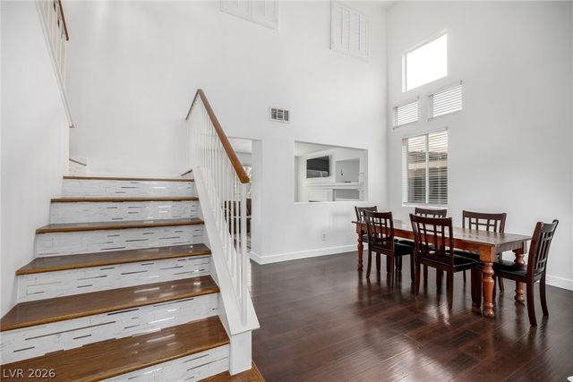 323 New Hope Drive, Henderson, NV 89014