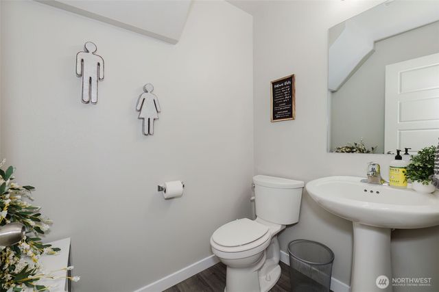 675 SE Olga Circle, Port Orchard, WA 98366