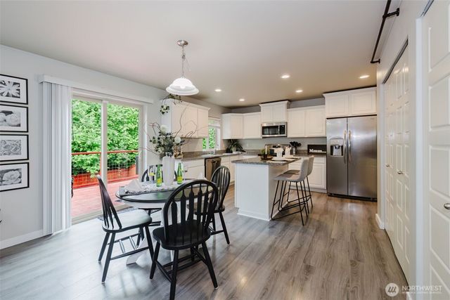 675 SE Olga Circle, Port Orchard, WA 98366