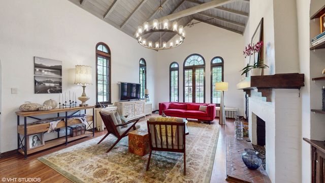 2318 Vardon Lane, Flossmoor, IL 60422