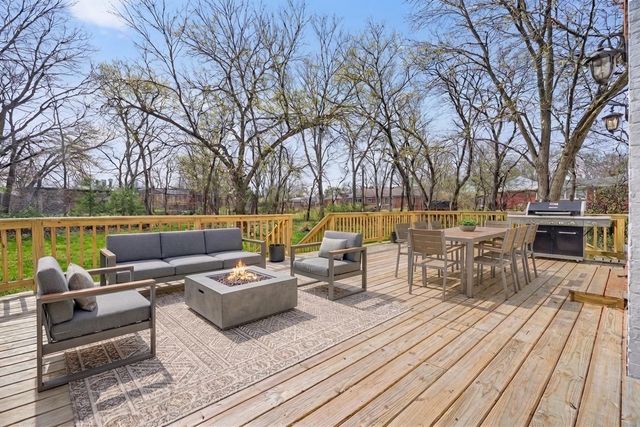 2318 Vardon Lane, Flossmoor, IL 60422