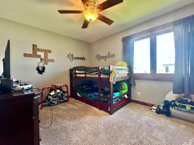 1511 Otter Way, New Richmond, WI 54017