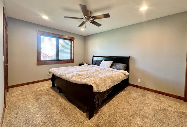 1511 Otter Way, New Richmond, WI 54017