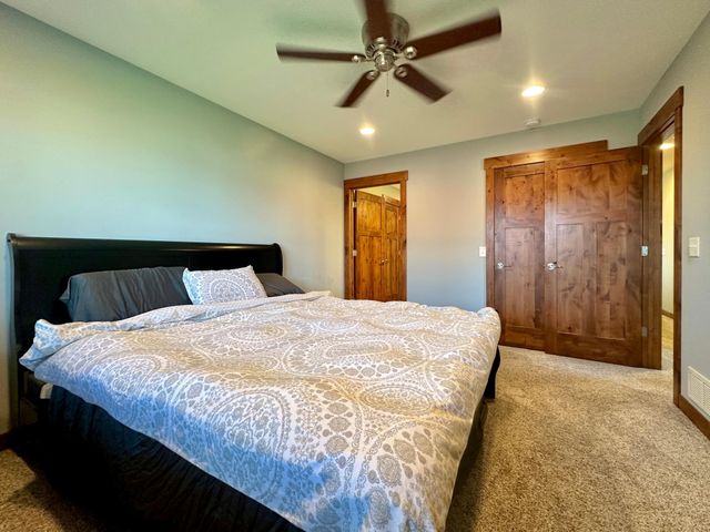 1511 Otter Way, New Richmond, WI 54017