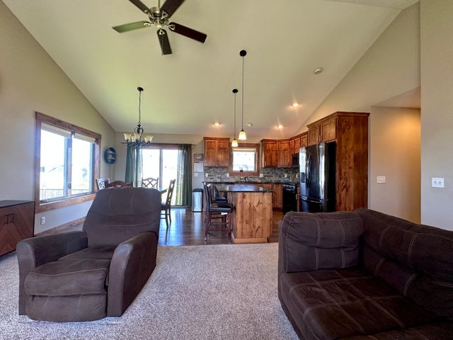 1511 Otter Way, New Richmond, WI 54017