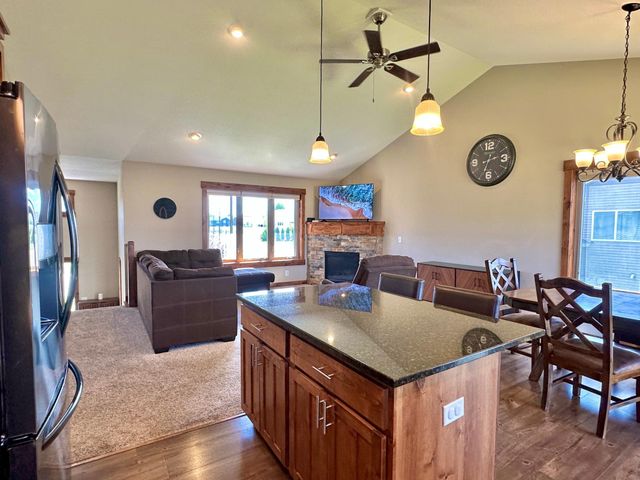1511 Otter Way, New Richmond, WI 54017