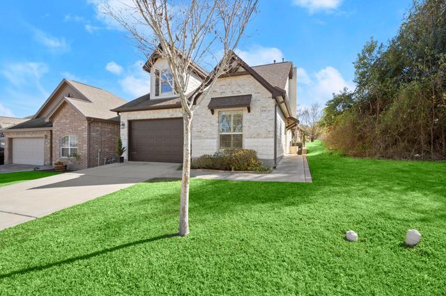 109 Harbour Town Circle, Conroe, TX 77356