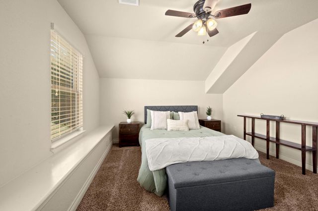 109 Harbour Town Circle, Conroe, TX 77356