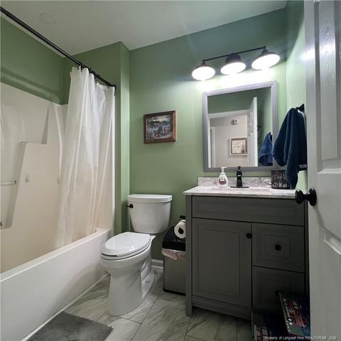 5616 Royal Pines Circle, Wade, NC 28395