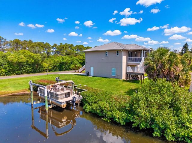9050 CALOOSA DRIVE, Venice, FL 34293