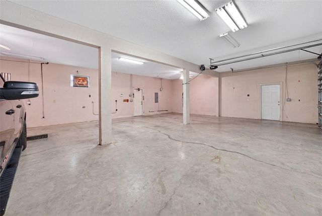 9050 CALOOSA DRIVE, Venice, FL 34293