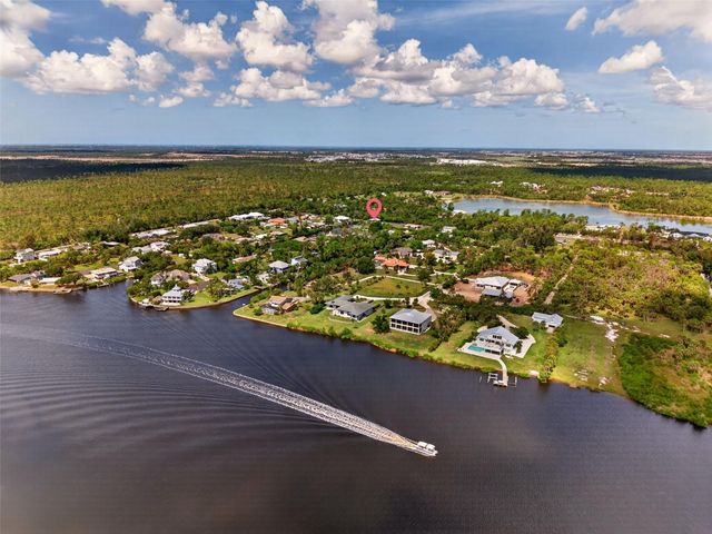9050 CALOOSA DRIVE, Venice, FL 34293