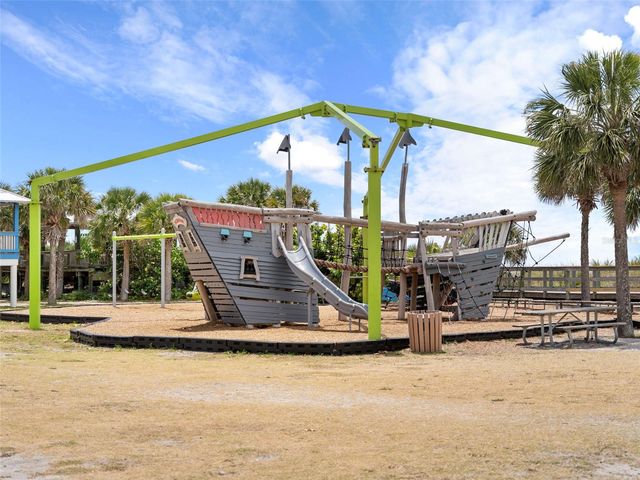 9050 CALOOSA DRIVE, Venice, FL 34293