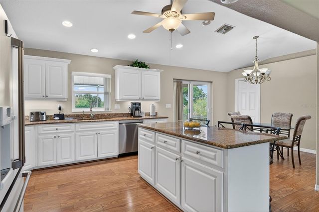 9050 CALOOSA DRIVE, Venice, FL 34293