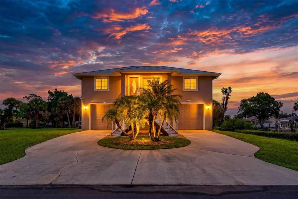 9050 CALOOSA DRIVE, Venice, FL 34293