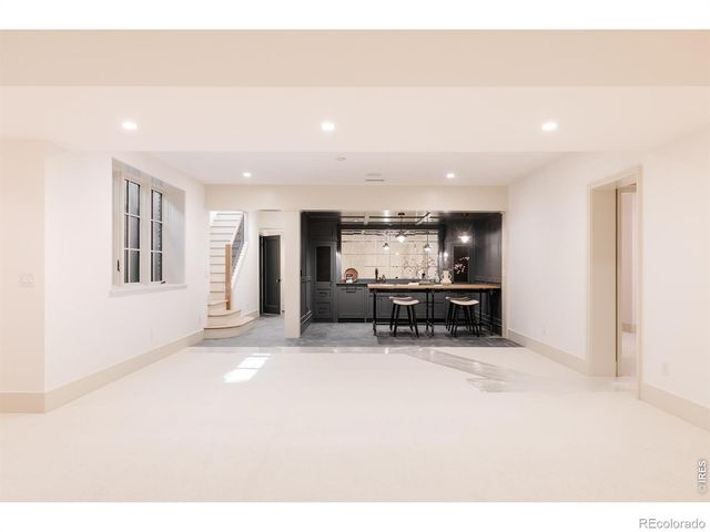 858 S Saint Paul Street, Denver, CO 80209