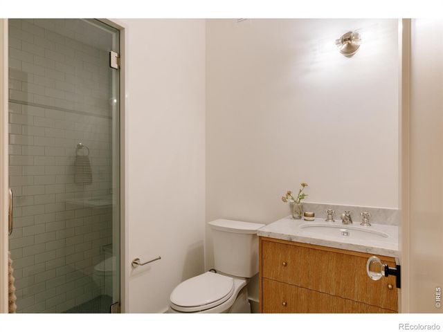 858 S Saint Paul Street, Denver, CO 80209