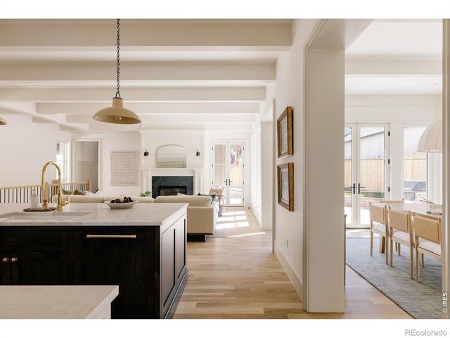 858 S Saint Paul Street, Denver, CO 80209