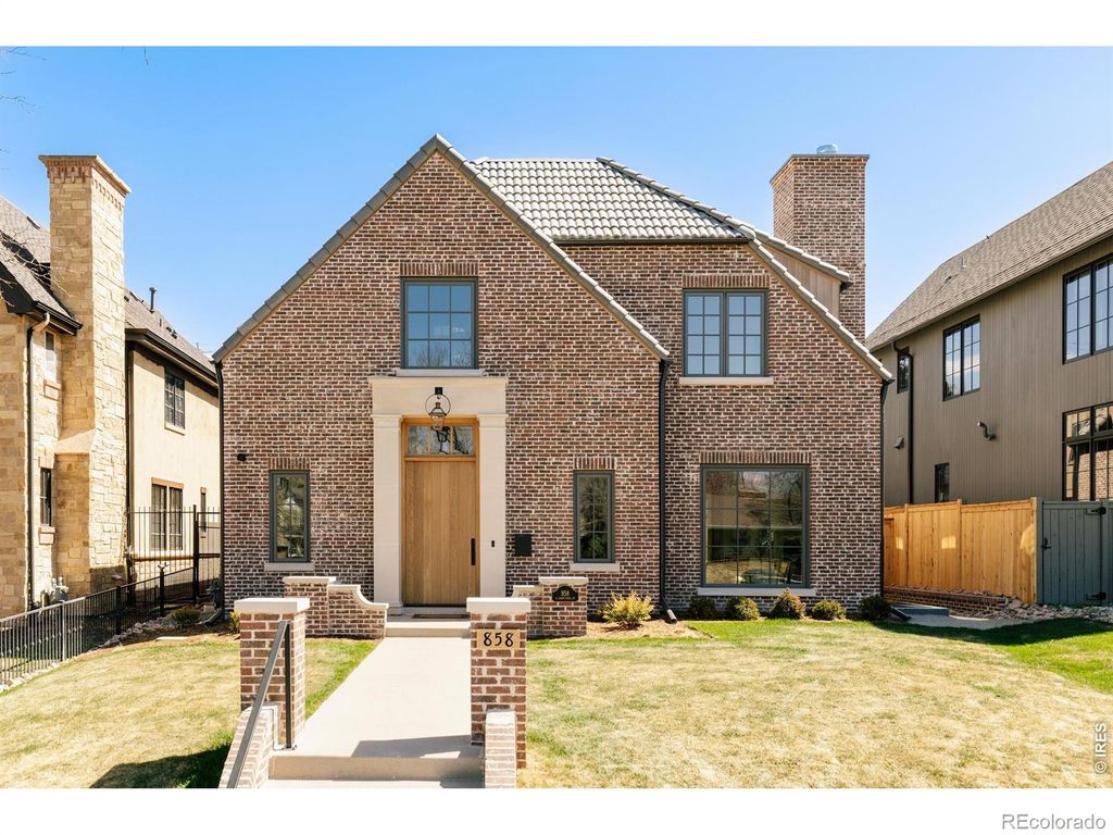 858 S Saint Paul Street, Denver, CO 80209
