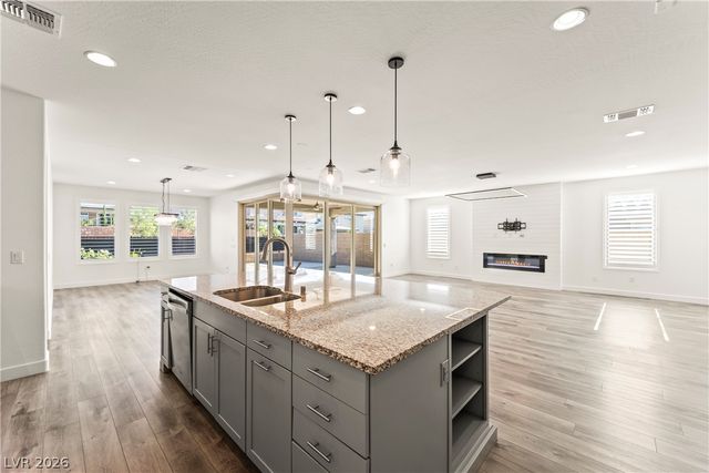 10456 Skye Arroyo Avenue, Las Vegas, NV 89166