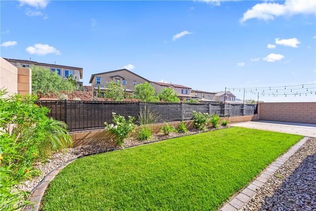 10456 Skye Arroyo Avenue, Las Vegas, NV 89166