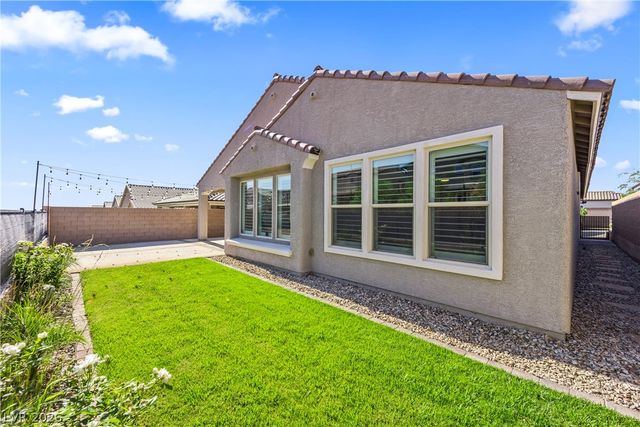 10456 Skye Arroyo Avenue, Las Vegas, NV 89166