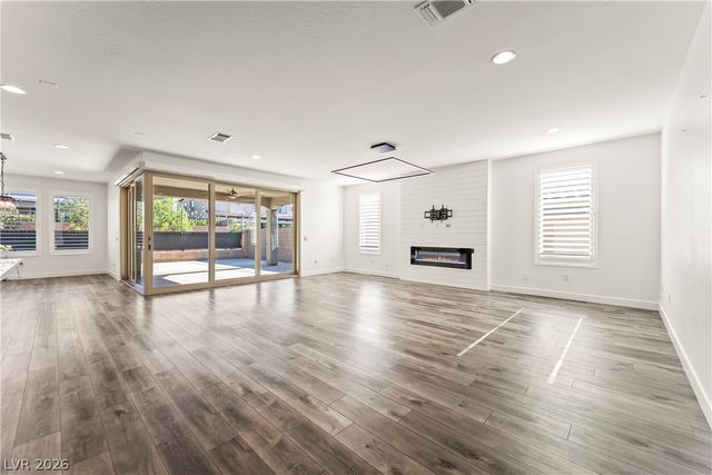 10456 Skye Arroyo Avenue, Las Vegas, NV 89166
