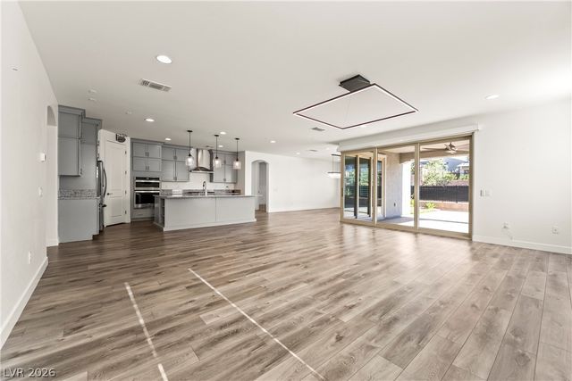 10456 Skye Arroyo Avenue, Las Vegas, NV 89166
