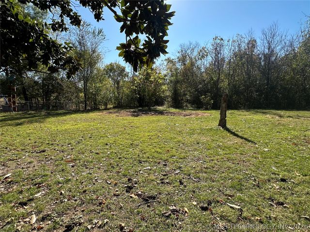 1400 W Seneca Street, Okmulgee, OK 74447