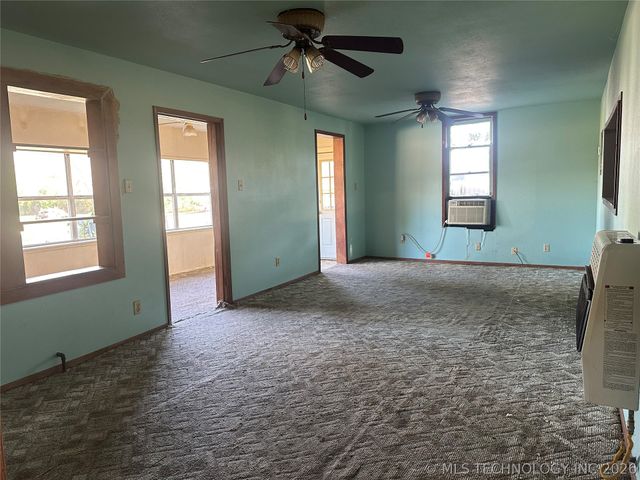 1400 W Seneca Street, Okmulgee, OK 74447