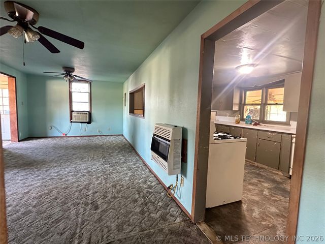 1400 W Seneca Street, Okmulgee, OK 74447