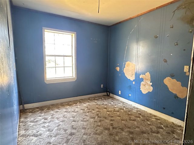 1400 W Seneca Street, Okmulgee, OK 74447