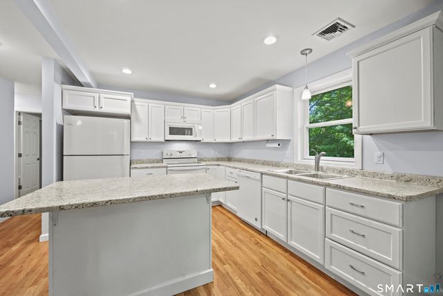 25 Kennerson Reservoir Road, Eastford, CT 06278