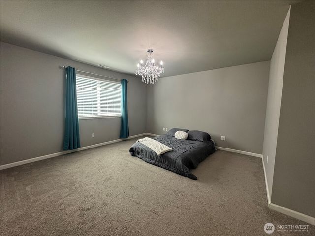 3910 Maritime Drive SW, Bremerton, WA 98312