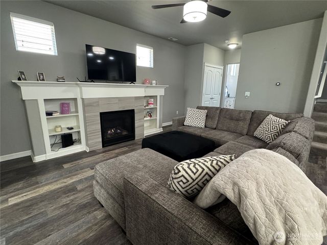 3910 Maritime Drive SW, Bremerton, WA 98312