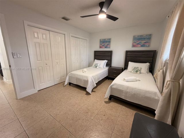 1896 SW 41st Ave, Fort Lauderdale, FL 33317