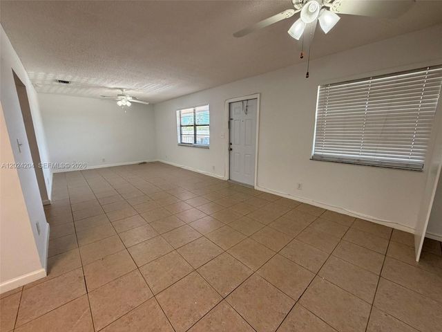 1896 SW 41st Ave, Fort Lauderdale, FL 33317