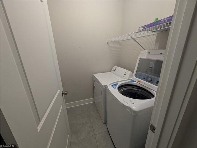 1445 Springvale Hill Drive, Kernersville, NC 27284