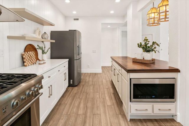1613 Brome Court, Carlsbad, CA 92011