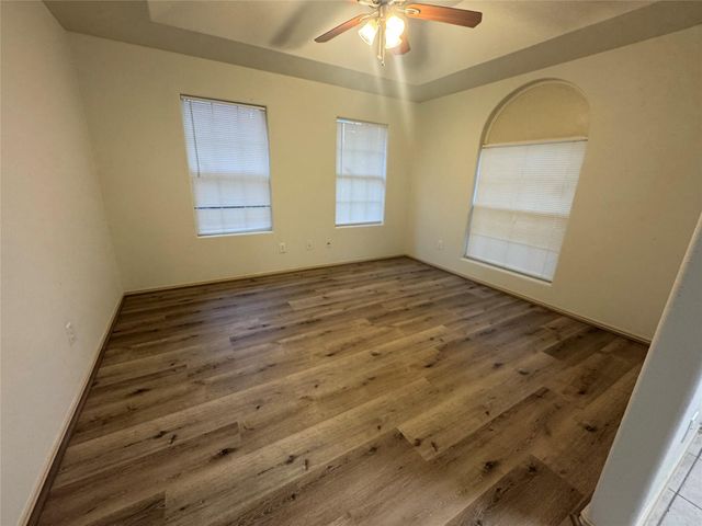 5515 Rio Ramos Street, Rosharon, TX 77583