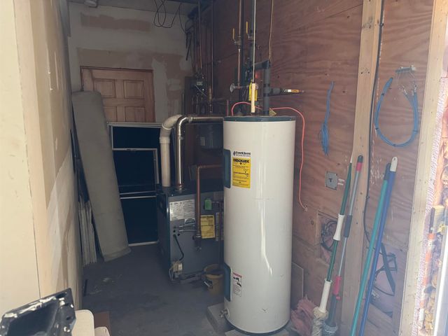 21 Railroad Street, Milton, VT 05468