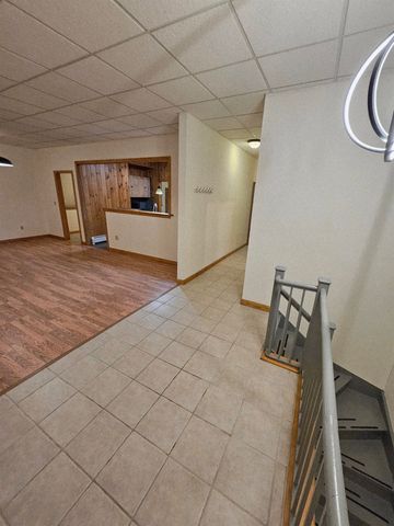 21 Railroad Street, Milton, VT 05468