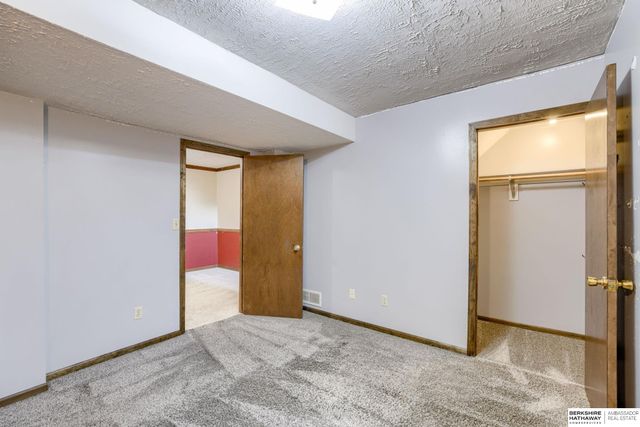 2230 SW 14th Street, Lincoln, NE 68522