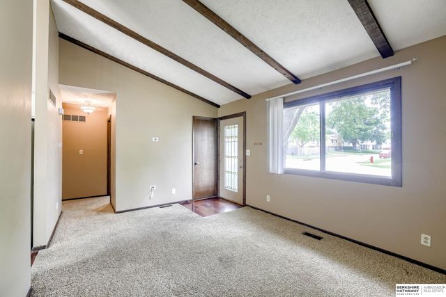 2230 SW 14th Street, Lincoln, NE 68522